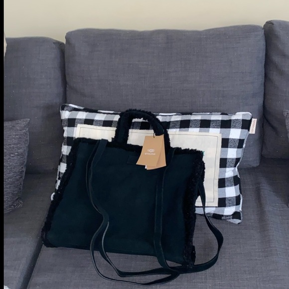 UGG x Telfar - Picture 2 of 8